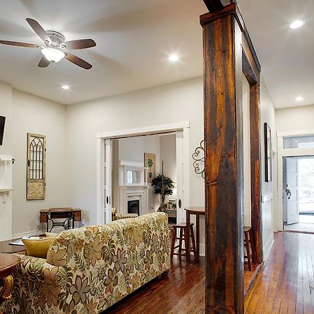 Newly Renovated Historic Savannah Townhome! المظهر الخارجي الصورة