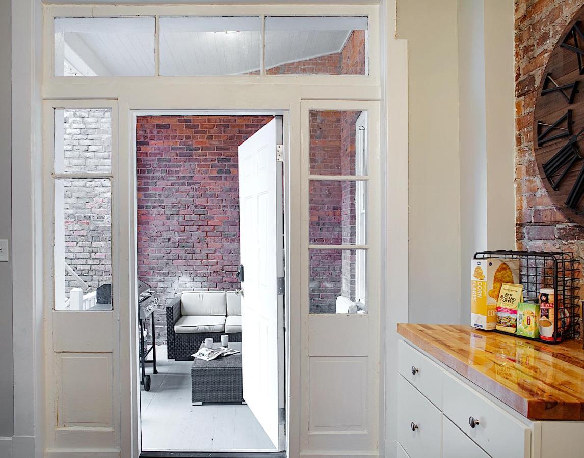 Newly Renovated Historic Savannah Townhome! المظهر الخارجي الصورة