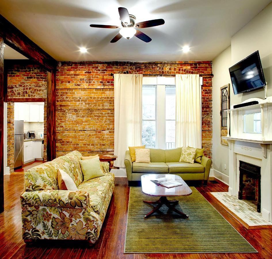 Newly Renovated Historic Savannah Townhome! المظهر الخارجي الصورة